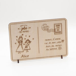 carte postale fête des mères personnalisé avec le dessin de votre enfant par gravure laser cadeau à offrir petit prix
